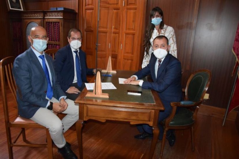 El Ayuntamiento de G&aacute;ldar  firma con BBVA la refinanciaci&oacute;n del cr&eacute;dito ICO