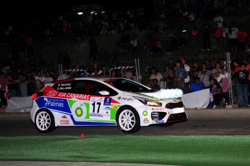 Automovilismo: David Sánchez y Sergio González-Jaraba dejan buenas sensaciones