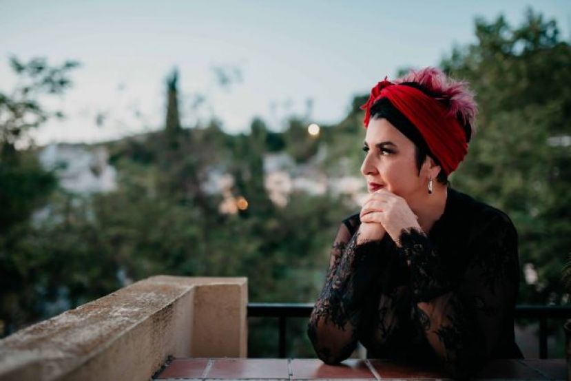 AMPARO S&Aacute;NCHEZ SE RECONCILIA CON LA ADOLESCENTE QUE FUE