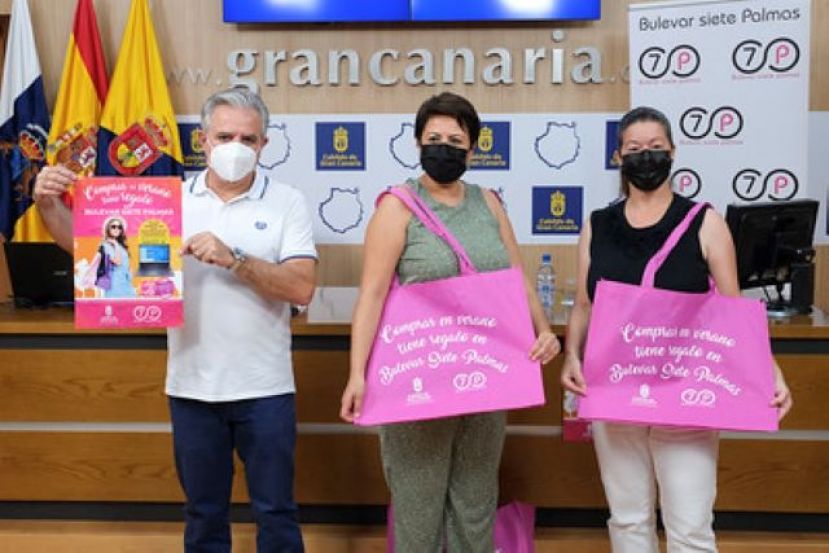 Sorteo del Bulevar Siete Palmas entre sus clientes por las compras en verano