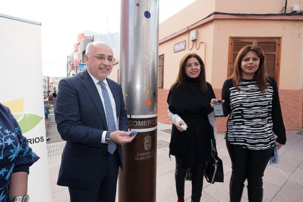 El Cabildo grancanario instala en Telde el primer tótem tecnológico de Canarias