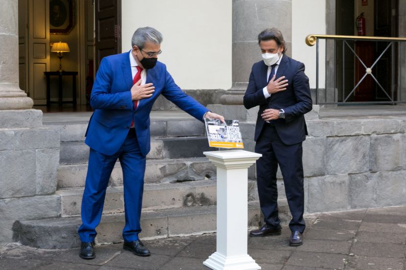 Rodr&iacute;guez entrega un Presupuesto expansivo para la remontada de Canarias