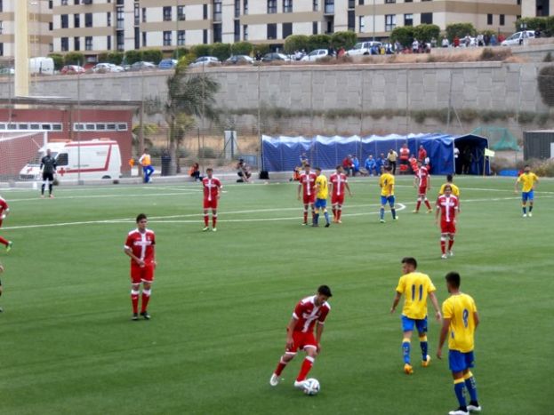 Las Palmas Atco. se marcha a Tercera tras empatar frente al FC Cartagena (1-1)