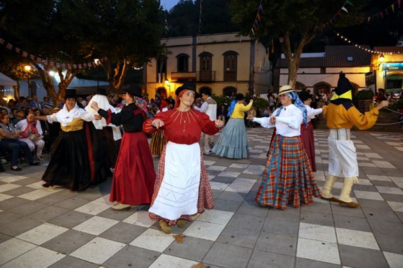 Valleseco: Lanzarote comienza sus fiestas con un gran baile de taifas