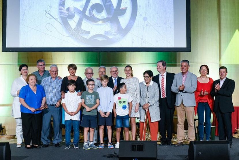 El Cabildo viaja en el tiempo para premiar a cinco h&eacute;roes octogenarios por mantener viva la artesan&iacute;a de Gran Canaria