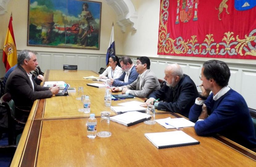 NC emplaza a los ayuntamientos a analizar la ley del suelo cuando se eleve al Parlamento