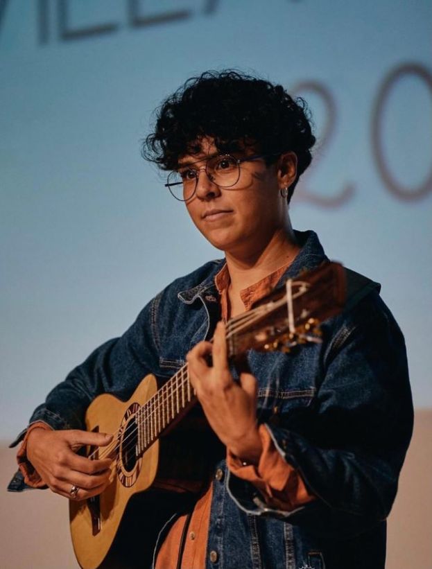 LUZMILA VALERÓN, CANCIONES ENTRE EL KANKA, PABLO MILANÉS Y CHAVELA VARGAS