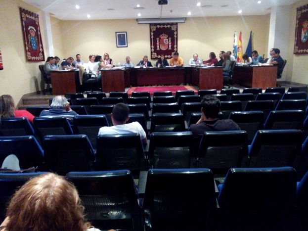 Mog&aacute;n: El pleno aprueba un Plan Extraordinario de Empleo Social