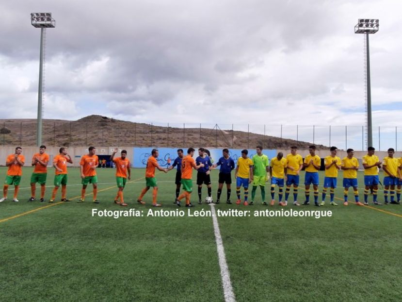 Regional Preferente: La UD. Las Palmas C se impuso por la m&iacute;nima al Har&iacute;a CF (2-1)