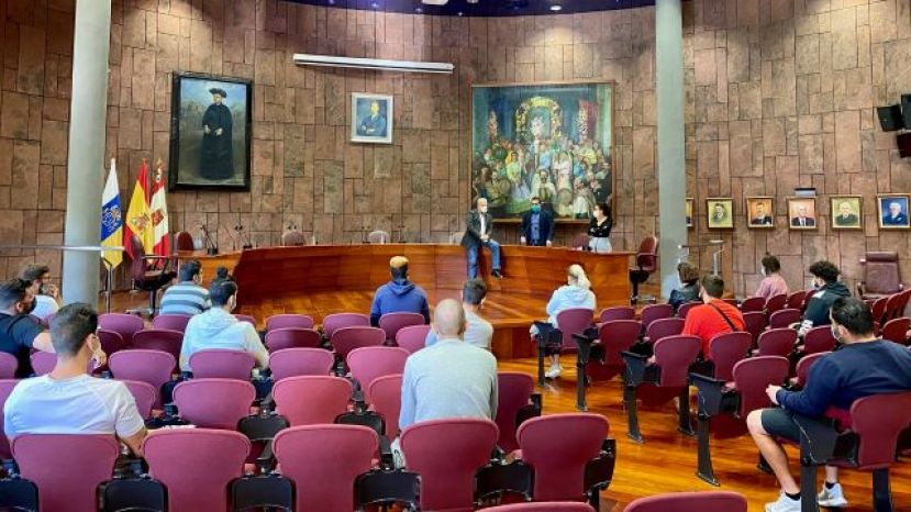 La Gomera: Programa de empleo destinado a la recuperaci&oacute;n del sector primario de la isla