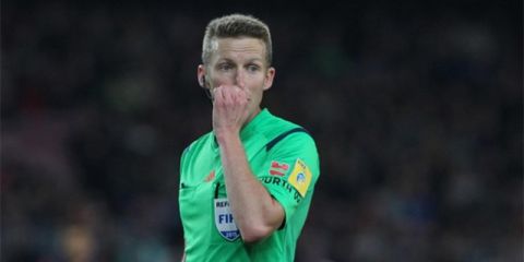 Alejandro Hernández, arbitro del partido inaugural del Campeonato Europa Sub 19