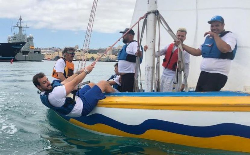 Espectáculo y novedad en la regata Fimar 2019 de Vela Latina Canaria