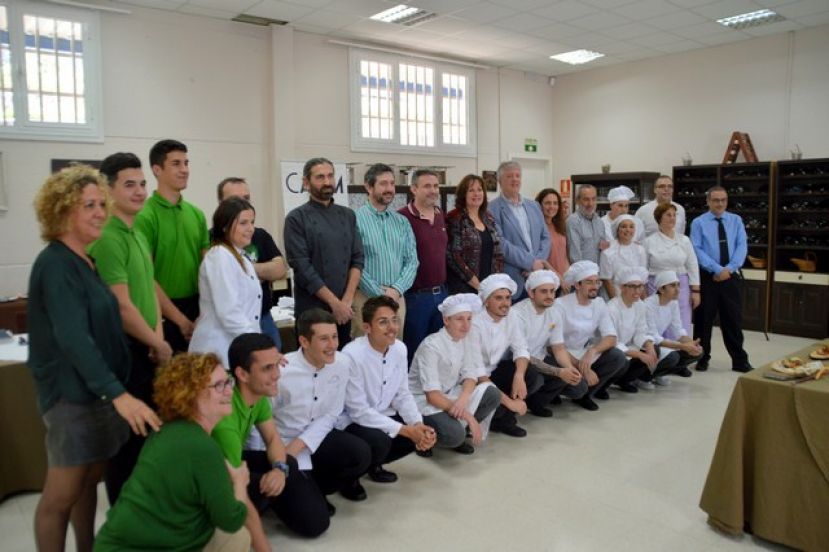 ​Estudiantes de​ ​Hosteler&iacute;a​ ​se inspiran en obras de arte para desarrollar platos
