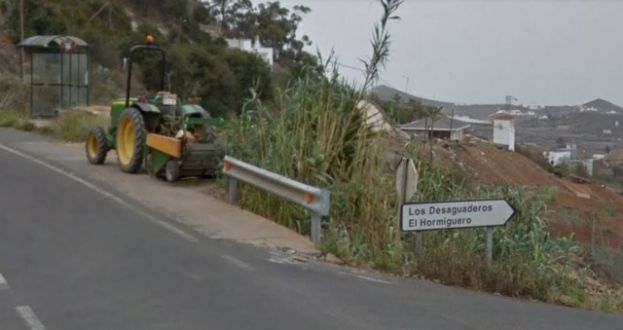 El Cabildo invertir&aacute; 234.000 euros para mejorar el firme y la seguridad vial de 2.220 metros del camino del Hormiguero