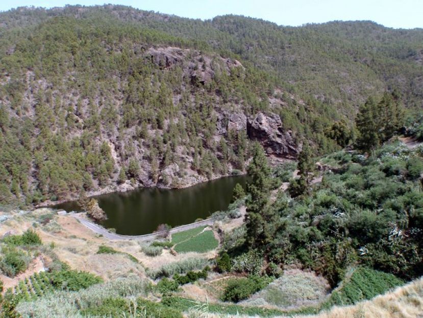 Valleseco: Caminata por el municipio de Artenara, “Cumbre de la Naturaleza”,