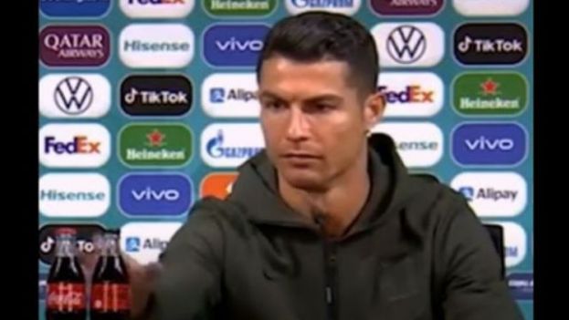 Cristiano le crea un problema a la UEFA con el patrocinador Coca Cola