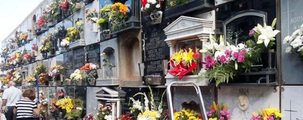 Gu&iacute;a: Horarios especiales en los cementerios del municipio
