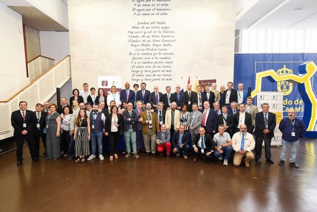 M&aacute;s de 60 sumilleres de Espa&ntilde;a descubren la riqueza enol&oacute;gica y gastron&oacute;mica de Gran Canaria