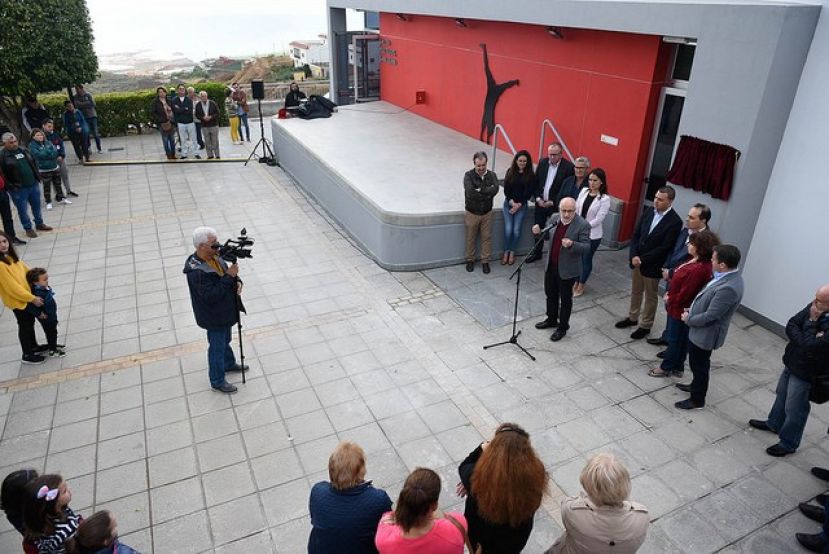 Gu&iacute;a ya cuenta con un flamante centro c&iacute;vico para actividades y una cancha deportiva junto al Parque de San Juan