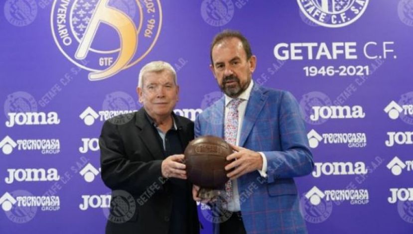 Ángel Torres: &quot;LaLiga no se puede permitir que Messi se vaya&quot;