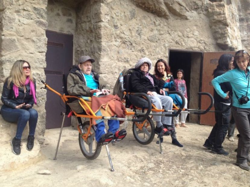 Los octogenarios Heraclio y Clemente conocieron la magia de Risco Ca&iacute;do tras toda una vida junto a este prodigio aborigen