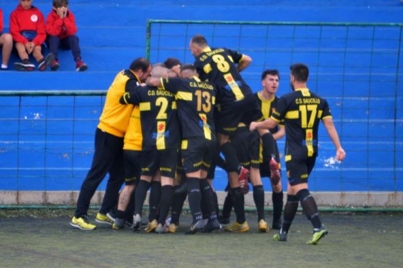 Fútbol 2ª Regional: La UD Telde sigue con mal de ojos local ante el Saucillo (0-1)