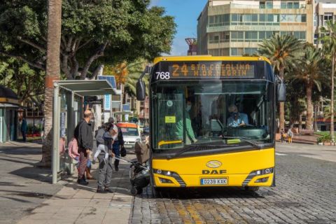 Guaguas Municipales adapta sus horarios en verano por el final del periodo académico