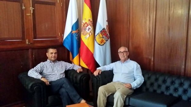 Guía solicita apoyo para terminar el Mercado Agrícola Comarcal