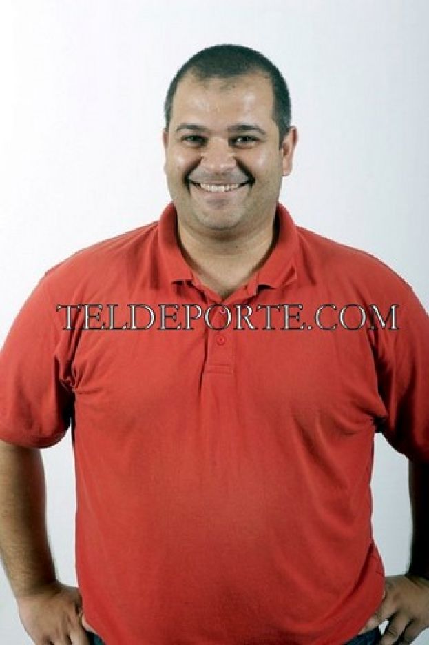 Alejandro Quevedo ser&aacute; el sustituto de Roque Rivero en el CD Firgas