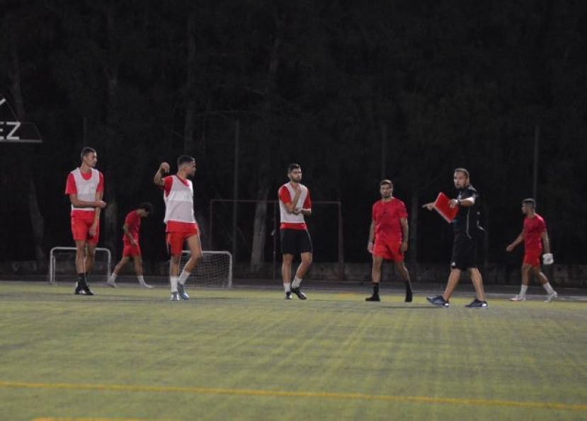 Fútbol 3ª División: La Unión Deportiva Guía retomó los entrenamientos