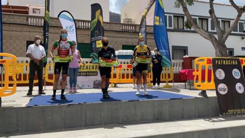Richardt Lundh y Manuela Muresan coronan en la I Cronoescalada de La Aldea