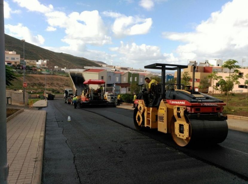 G&aacute;ldar lleva a cabo el reasfaltado de calles en La Enconada y Barrial