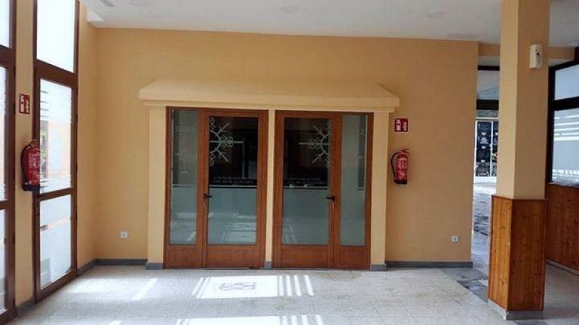 Teror: NC tilda de verdadera &ldquo;chapuza&rdquo; las obras del Velatorio Municipal