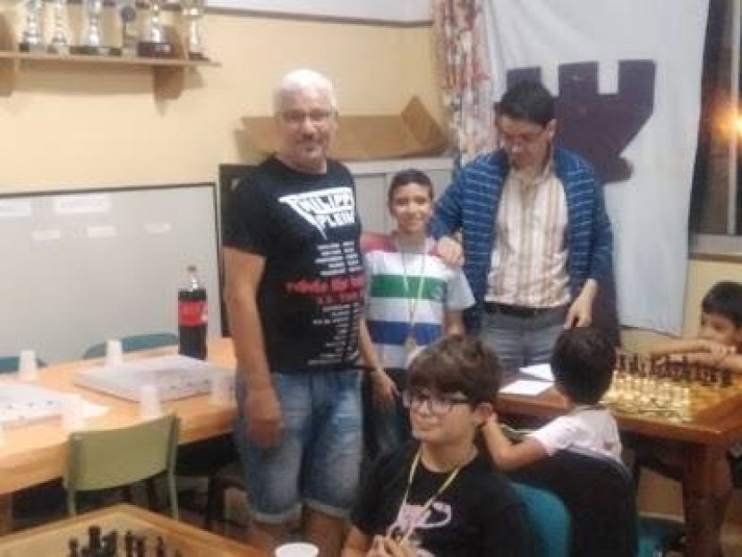 La Aldea: Alberto Espino Jim&eacute;nez campe&oacute;n del II Torneo Escolar de Ajedrez