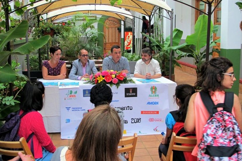 Gu&iacute;a: 40 ni&ntilde;os con enfermedad renal de toda Espa&ntilde;a en el Campamento CRECE