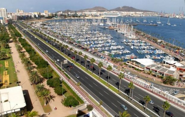 El Cabildo destina 1 mill&oacute;n de euros m&aacute;s al reasfaltado de la Avenida Mar&iacute;tima con actuaciones en varios tramos a partir de junio