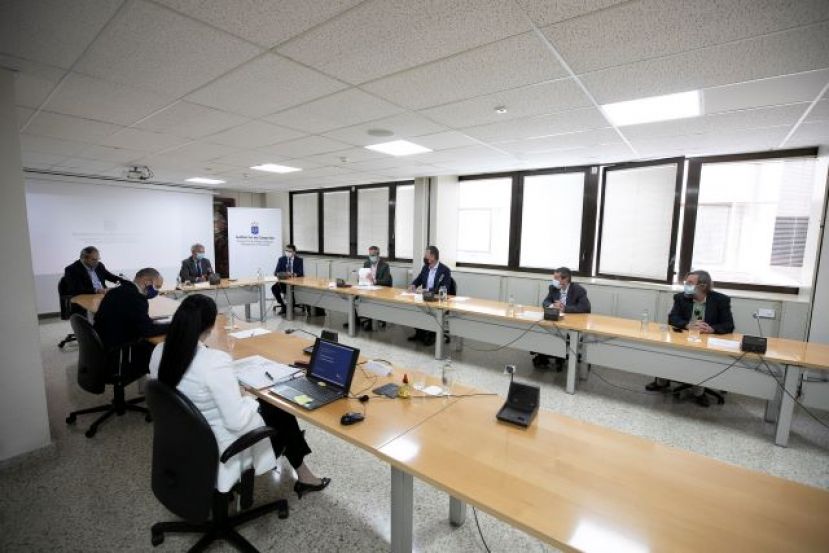 Obras P&uacute;blicas planifica mejorar la carretera del Centro de Gran Canaria