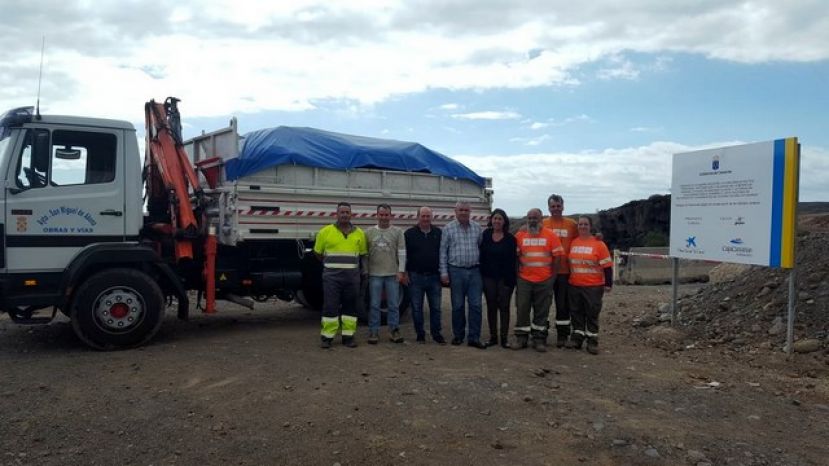Visita en San Miguel de Abona a los trabajos de mejora de los h&aacute;bitats costeros