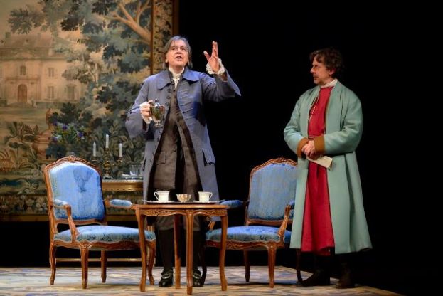 JOSEP MAR&Iacute;A FLOTATS REGRESA AL CUY&Aacute;S INTERPRETANDO A VOLTAIRE EN &lsquo;LA DISPUTA&rsquo;