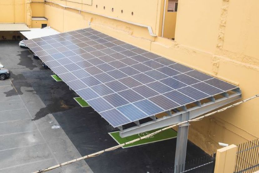 El Cabildo adjudica tres plantas fotovoltaicas para en Infecar, Casa Palacio y Edificio de Cristal para generar el equivalente al consumo de 100 hogares