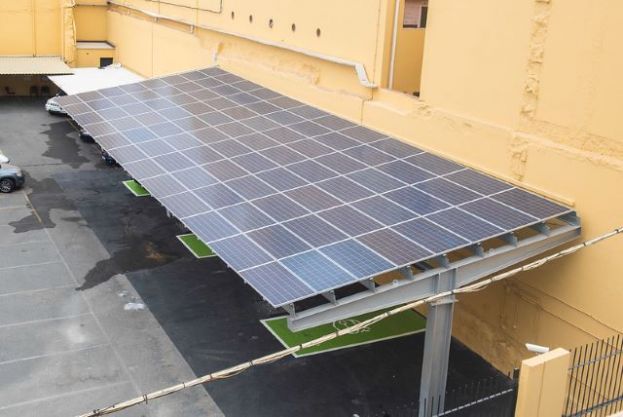 El Cabildo adjudica tres plantas fotovoltaicas para en Infecar, Casa Palacio y Edificio de Cristal para generar el equivalente al consumo de 100 hogares