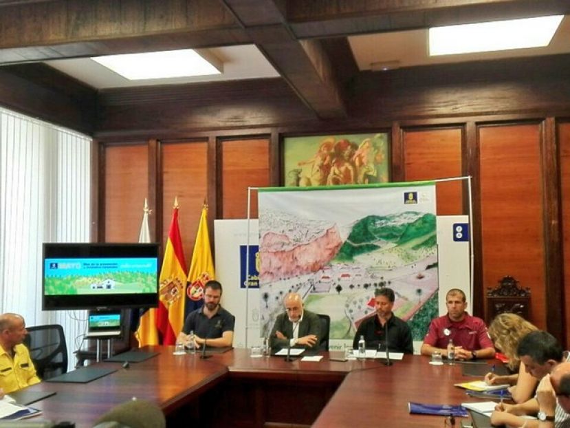 Mayo, el momento de apagar los fuegos del verano con las medidas de protección