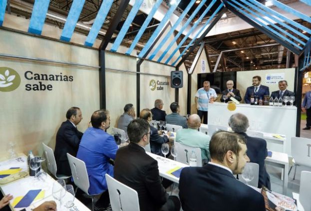 Los Sumilleres de Espa&ntilde;a eligen para su asamblea nacional Gran Canaria, que se convertir&aacute; en un incomparable escaparate vin&iacute;cola y gastron&oacute;mico