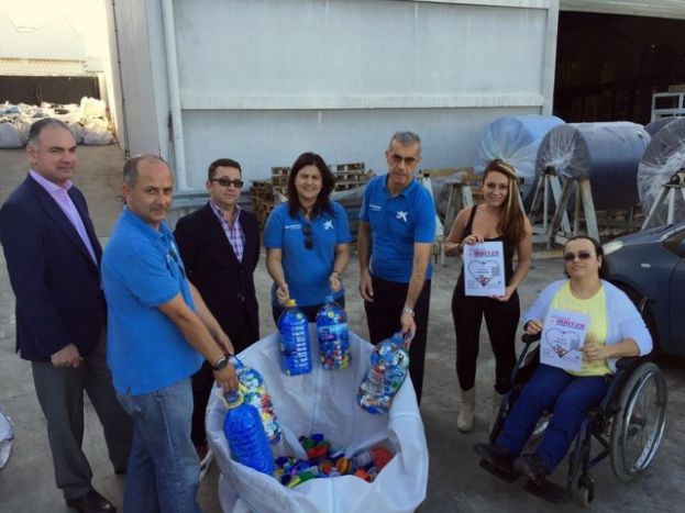 La Asociaci&oacute;n Iraitza Tapones Solidarios colabora con Sayaren Sosa