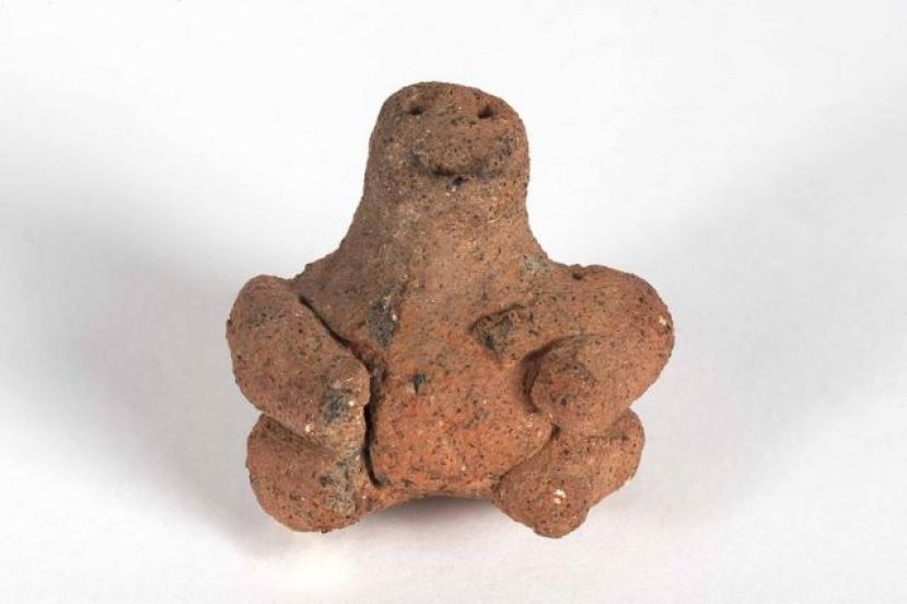 La Cueva Pintada ofrece una visita-taller familiar para conocer el antiguo poblado