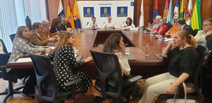 El Cabildo de Gran Canaria ha decidido suspender todas las actividades p&uacute;blicas