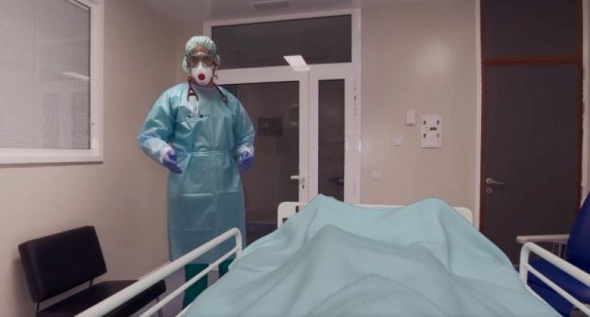 Proyecto de realidad virtual para experiencia de una persona enferma de COVID-19
