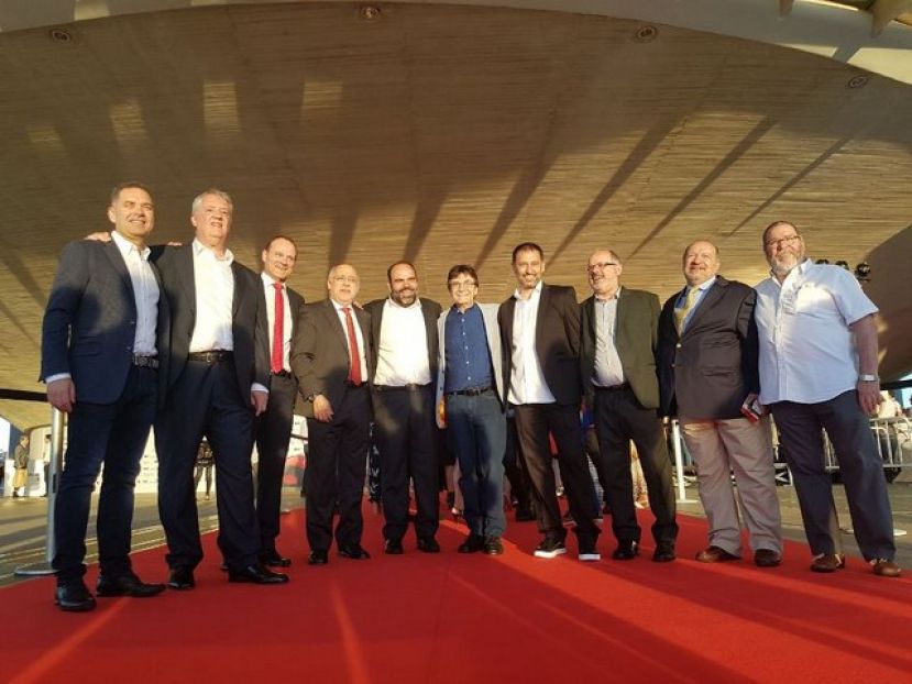 Seis Max para tres espectáculos programados por el Cuyás