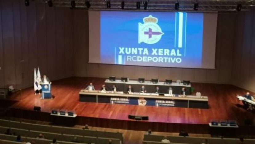 El juez admite a tr&aacute;mite una querella por la venta del D&eacute;por a ABANCA