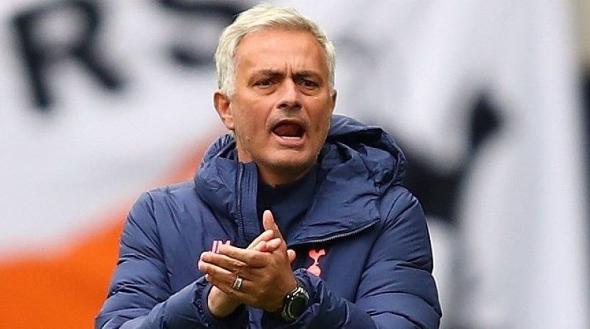 Mourinho: Para mí, una final sin título "es un desastre, para los demás es fantástico"